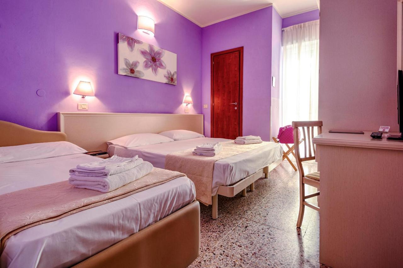 Hotel Plaza Gabicce Mare Luaran gambar