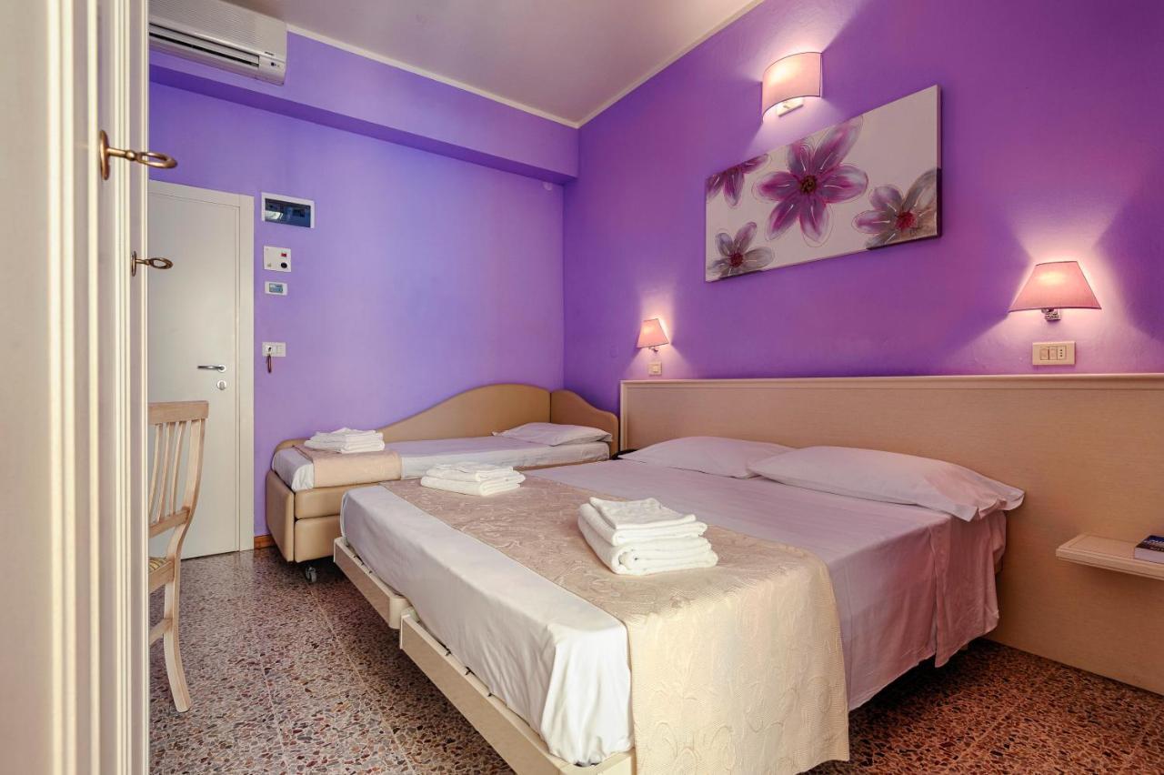 Hotel Plaza Gabicce Mare Luaran gambar